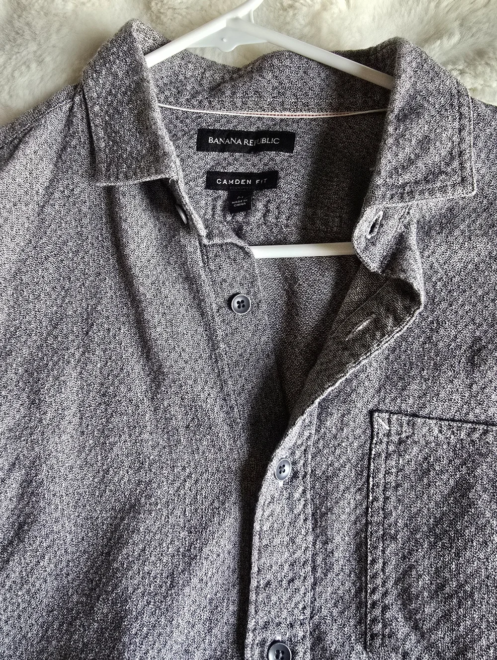 Banana Republic Men's Grey Camden Fit Long Sleeve Button Down
